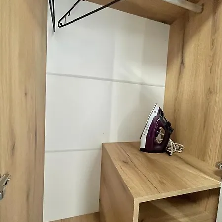 Gazde/Camere de închiriat Doubleroom *